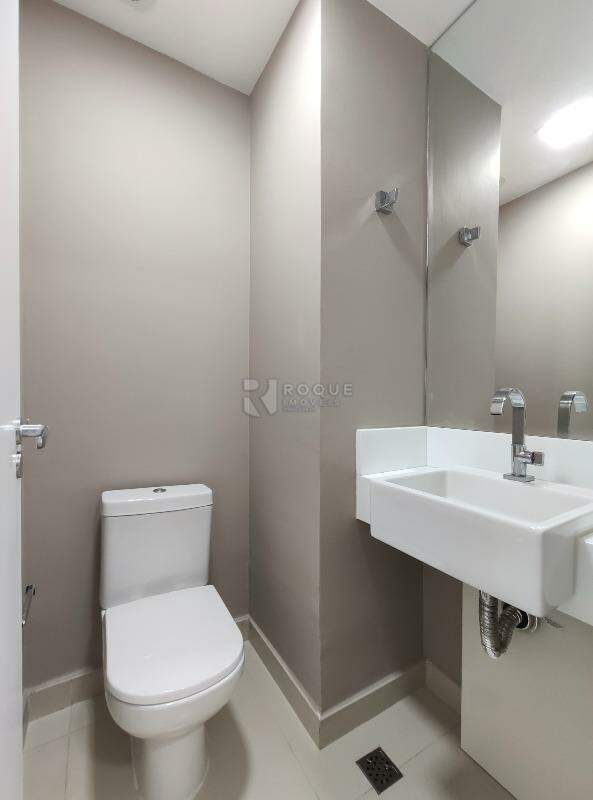 Apartamento para aluguel no bairro Vila Santa Josefa: Lavabo