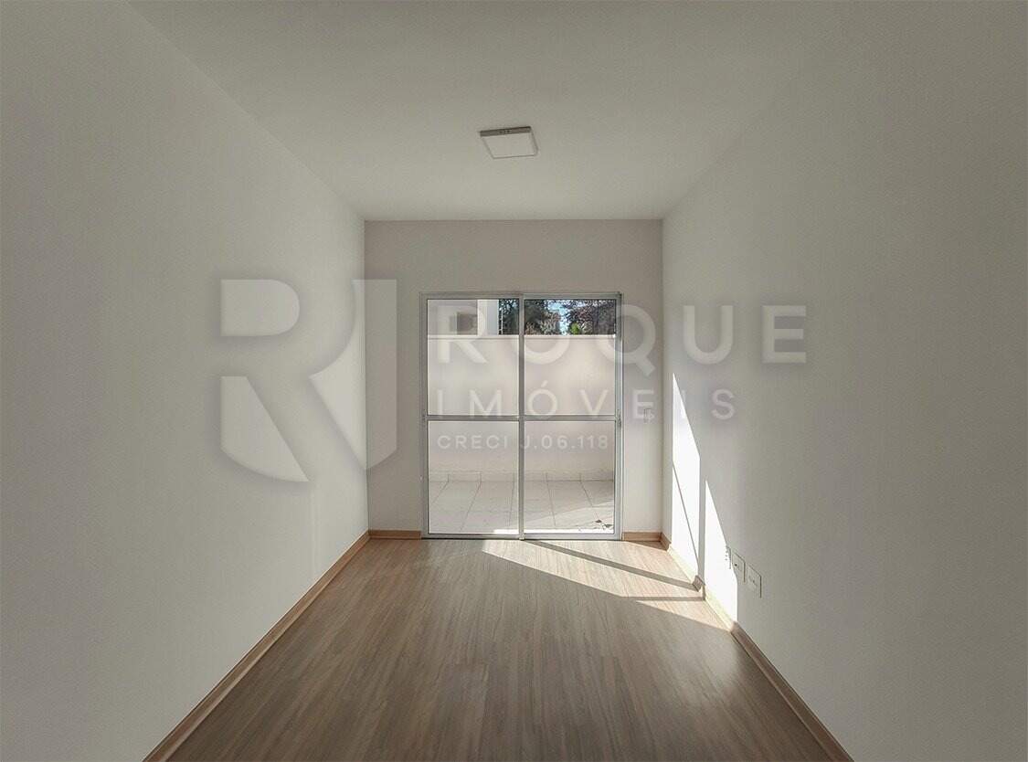 Apartamento para aluguel no bairro Jardim Residencial Victório Lucato: Sala 