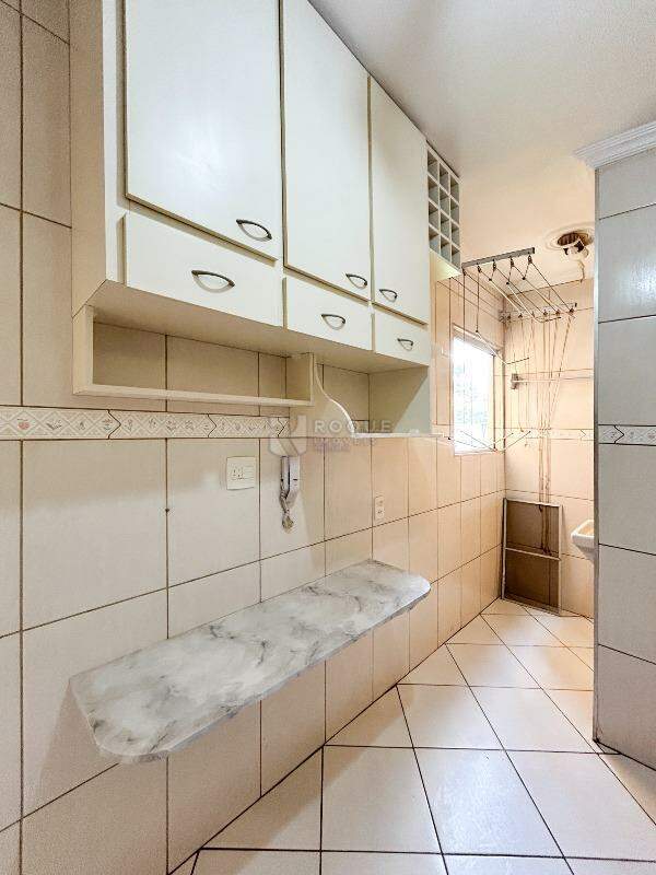 Apartamento para aluguel no bairro Parque Egisto Ragazzo: Cozinha