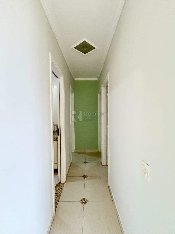 Apartamento para aluguel no bairro Parque Egisto Ragazzo: Hall