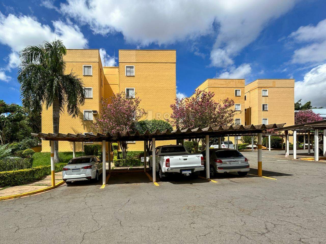 Apartamento para aluguel no bairro Parque Egisto Ragazzo: Condomínio 