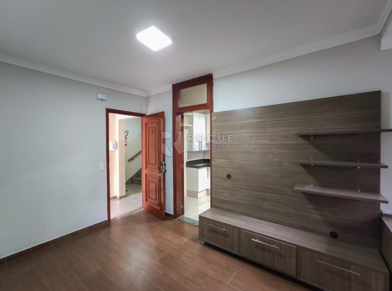 Apartamento para aluguel no bairro Vila Paulista: Sala 