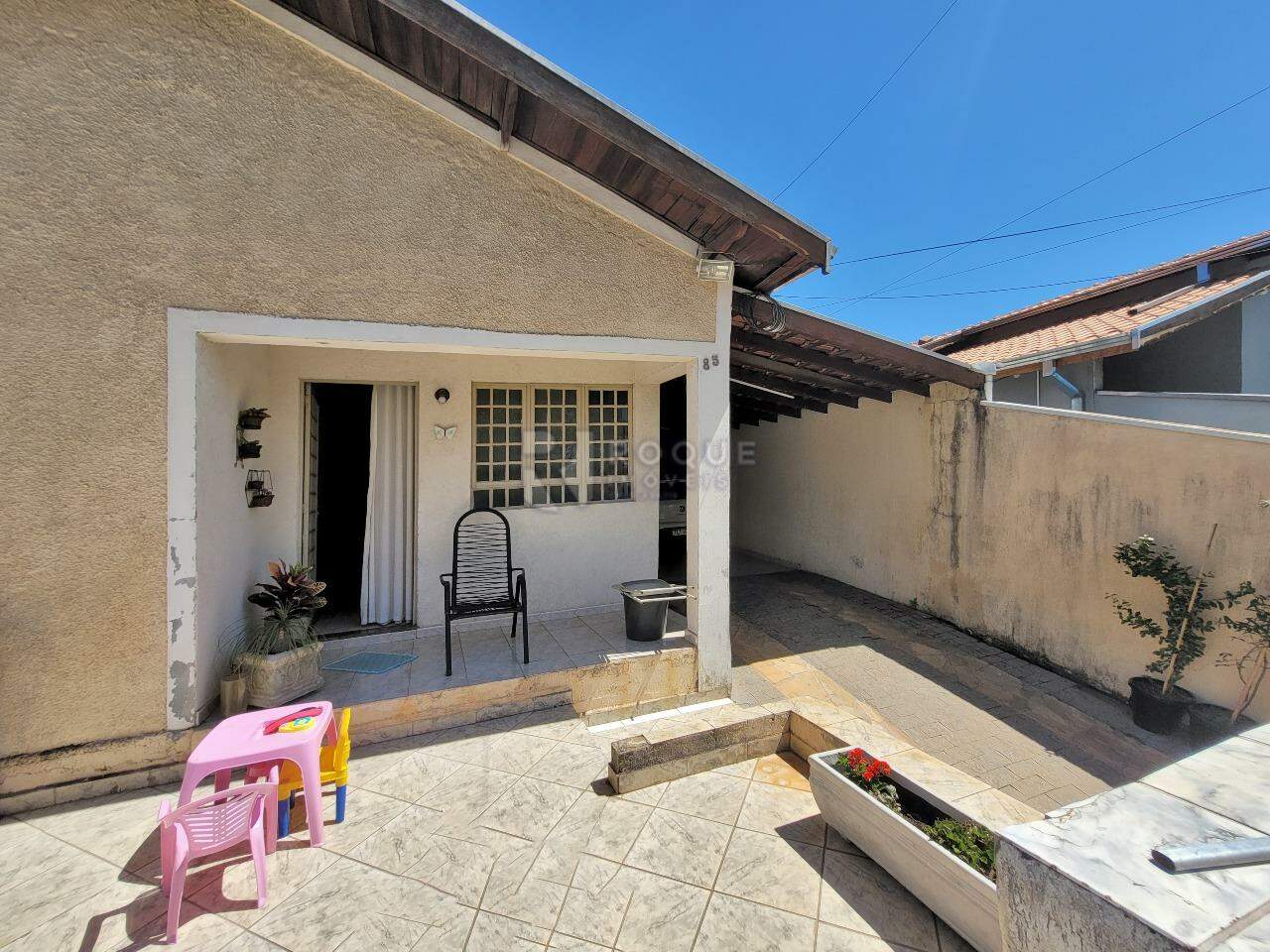 Casa Residencial à venda no bairro Parque Hippolyto: FRENTE
