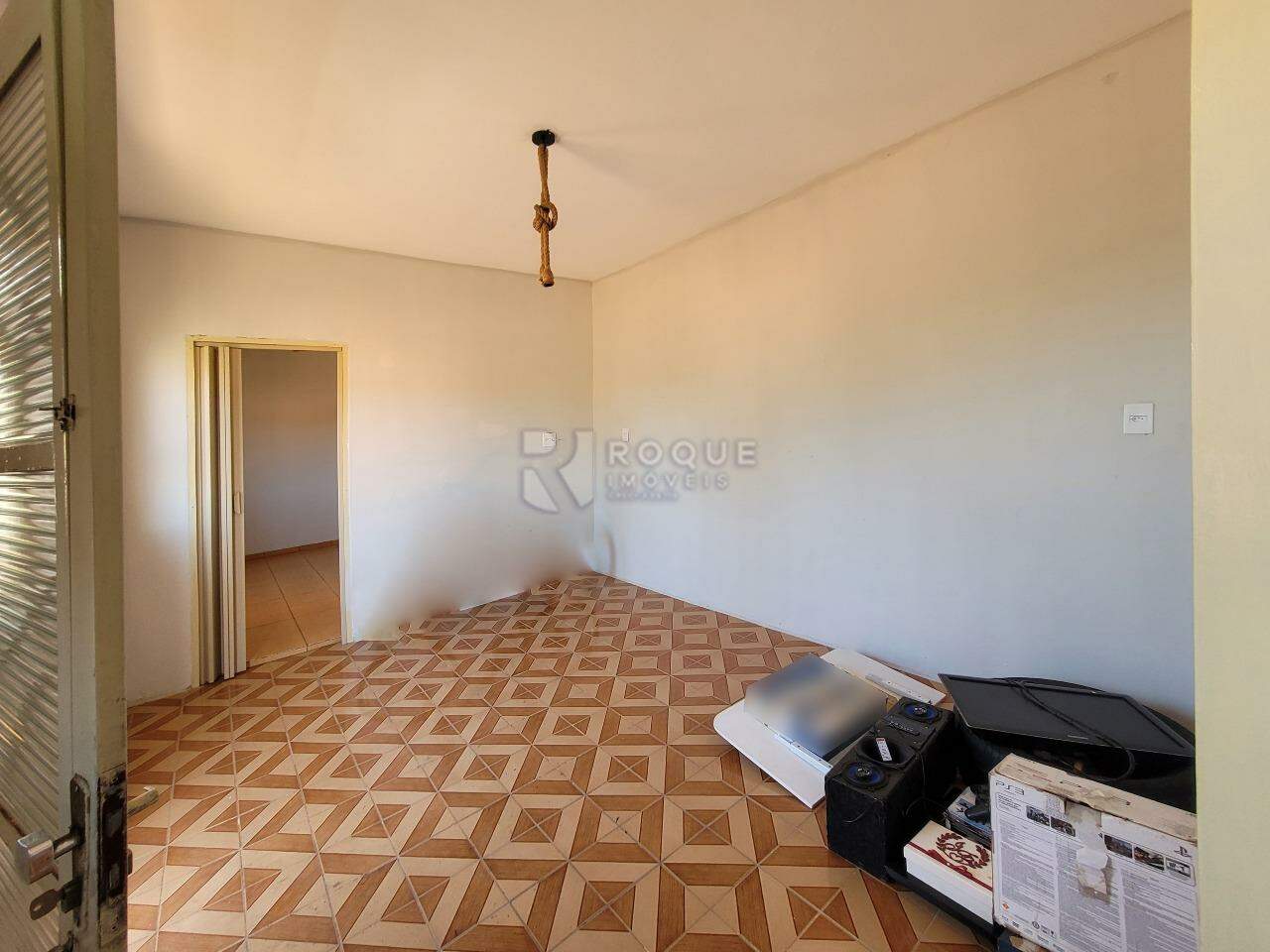 Casa Residencial à venda no bairro Parque Hippolyto: SALA PISO SUPERIOR