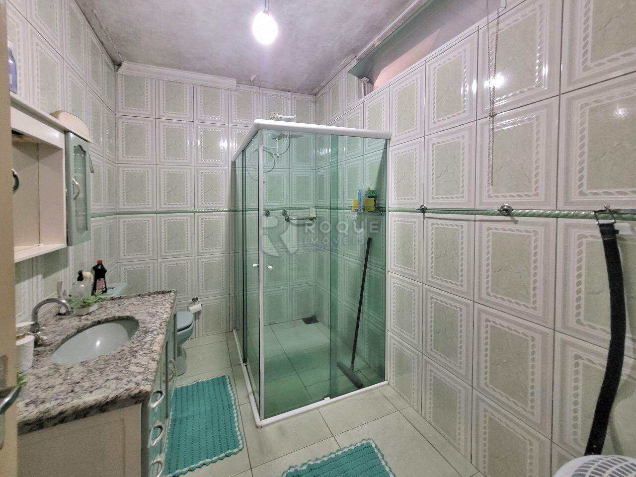 Casa Residencial à venda no bairro Parque Hippolyto: BANHEIRO SOCIAL