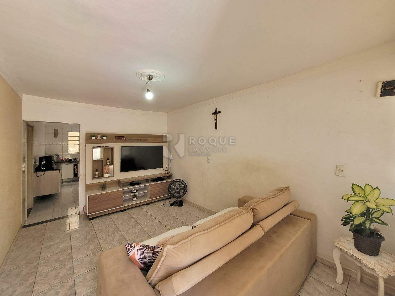 Casa Residencial à venda no bairro Parque Hippolyto: SALA DE ESTAR