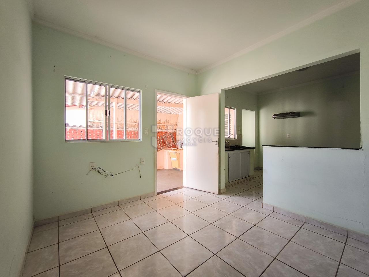 Casa Residencial à venda no bairro Parque Hippolyto: SALA EDÍCULA