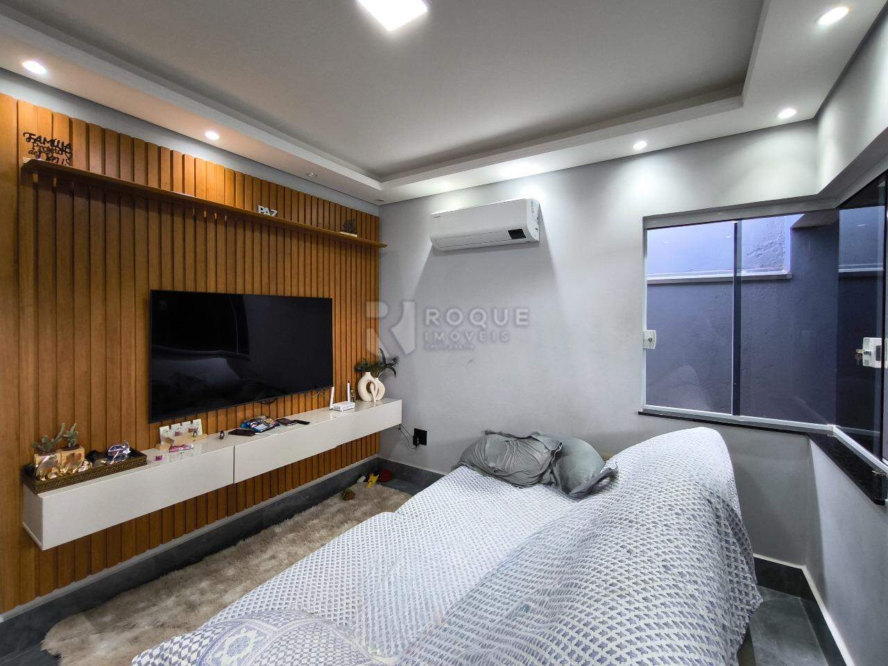 Casa Residencial à venda no bairro Jardim Santa Adélia: SALA DE ESTAR