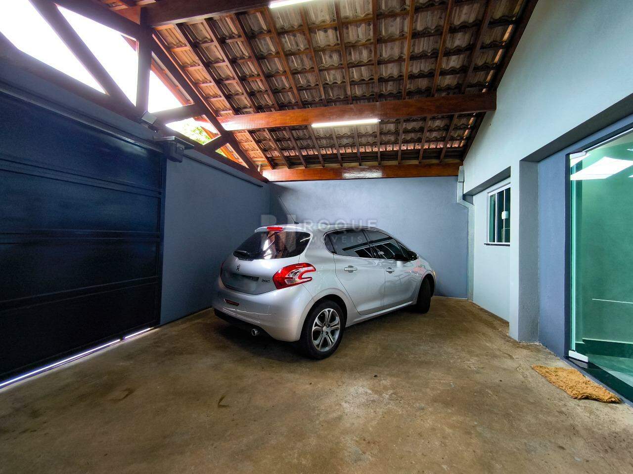 Casa Residencial à venda no bairro Jardim Santa Adélia: GARAGEM