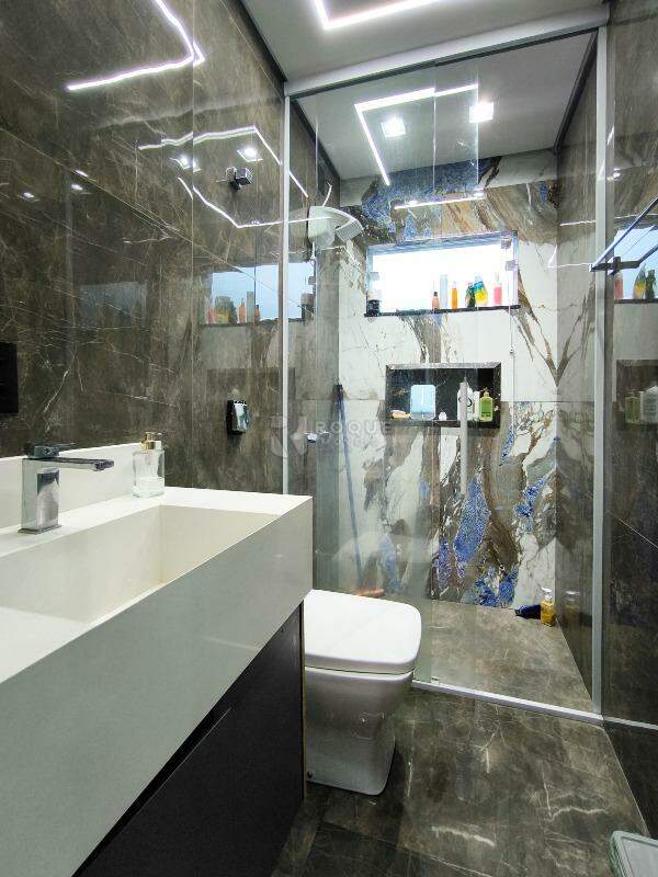 Casa Residencial à venda no bairro Jardim Santa Adélia: BANHEIRO SOCIAL