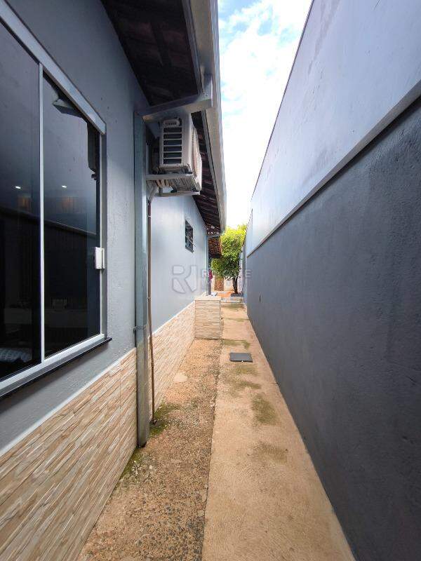 Casa Residencial à venda no bairro Jardim Santa Adélia: LATERAL EXTERNA