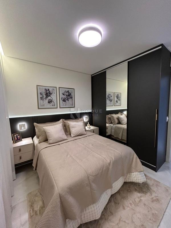 Apartamento à venda no bairro Parque Hippolyto: 
