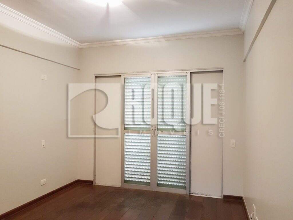 Apartamento à venda no bairro Centro: 