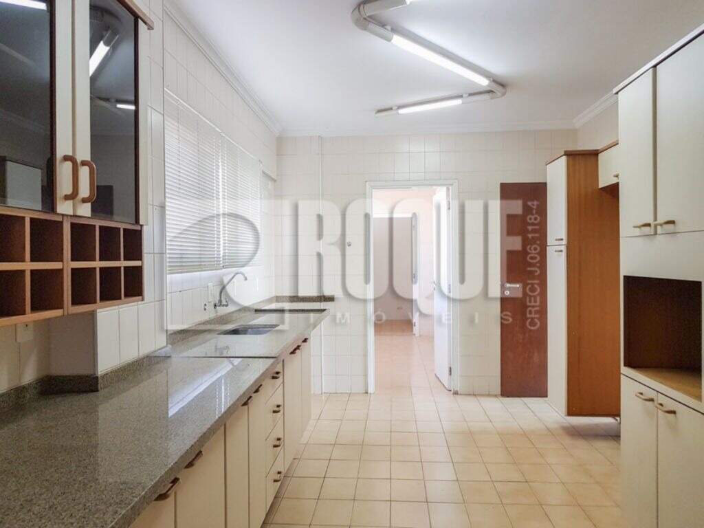 Apartamento à venda no bairro Centro: 
