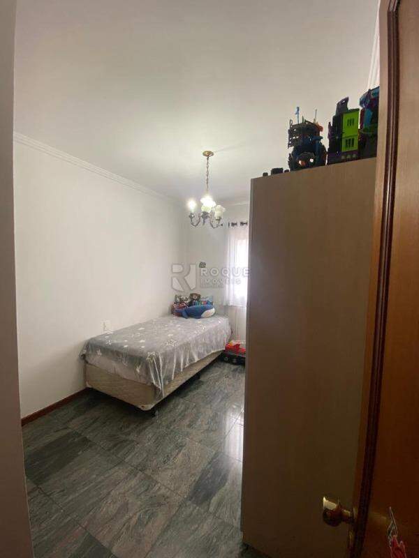 Apartamento à venda no bairro Centro: 