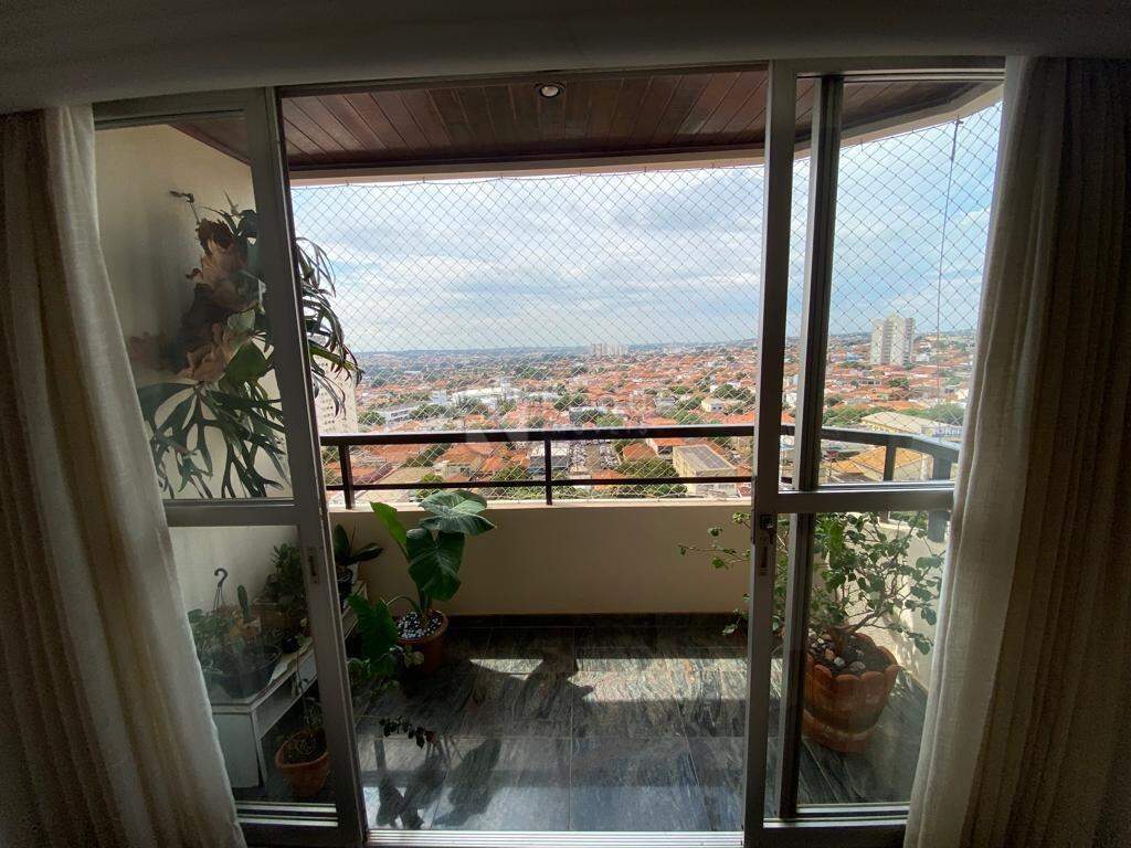 Apartamento à venda no bairro Centro: 