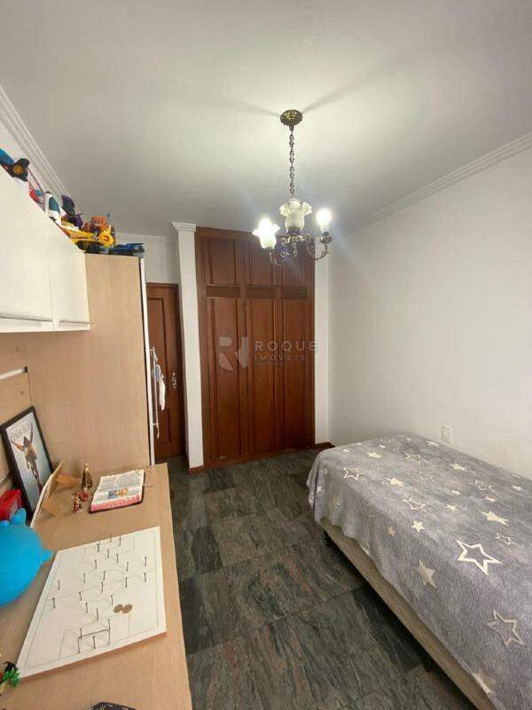 Apartamento à venda no bairro Centro: 