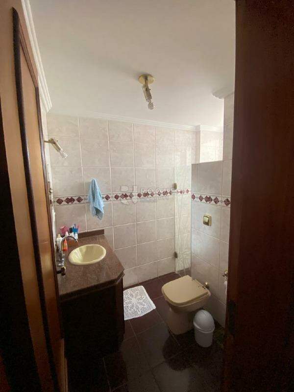 Apartamento à venda no bairro Centro: 