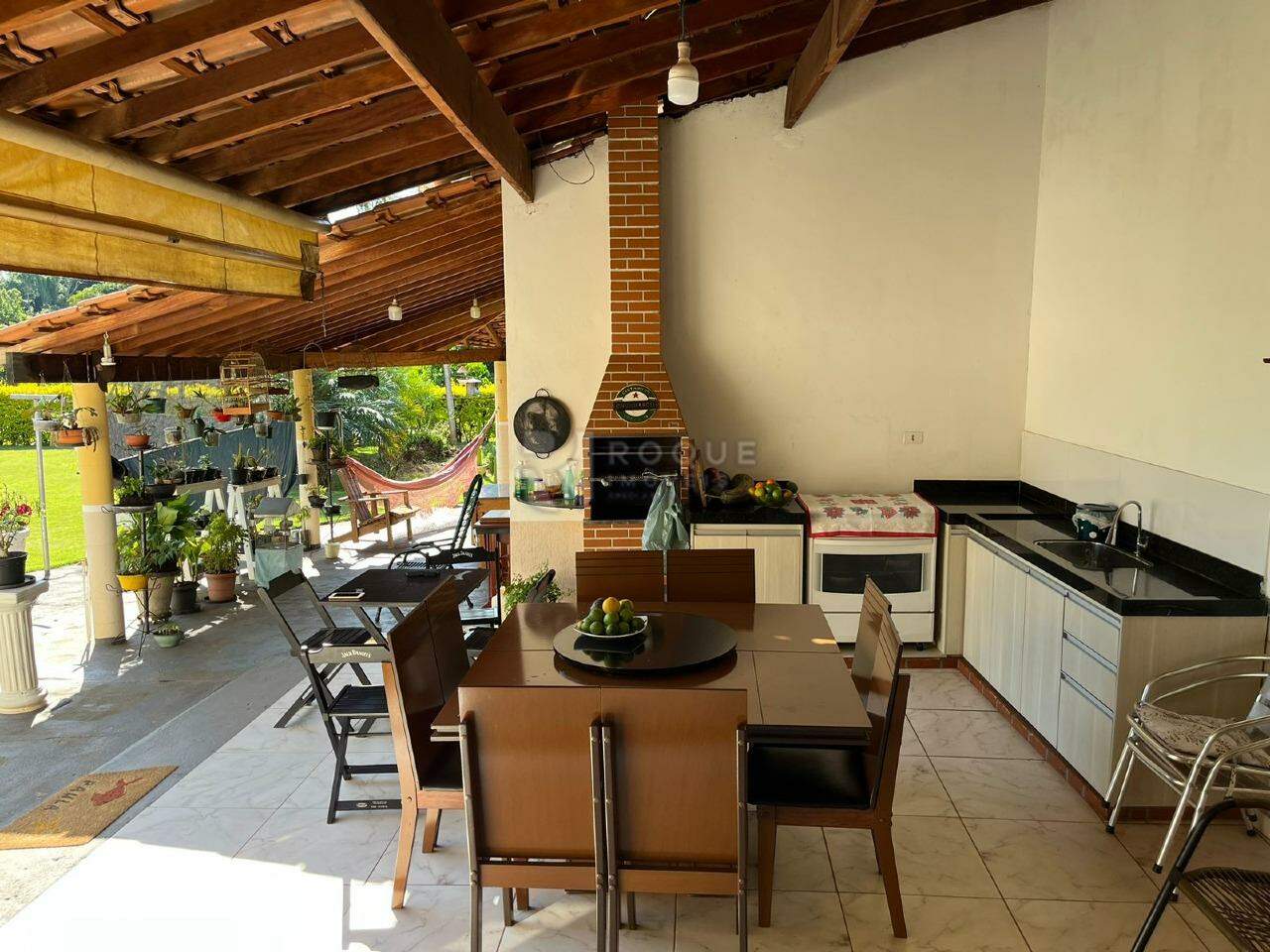 Chácara à venda no bairro Jardim Lagoa Nova: VARANDA GOURMET