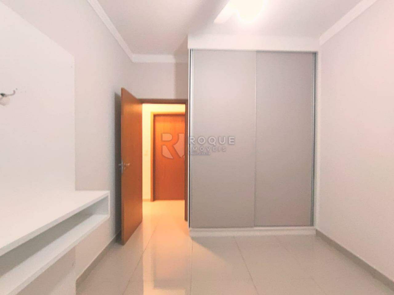 Casa em condomínio para aluguel no bairro Parque Residencial Roland: Dormitório 1