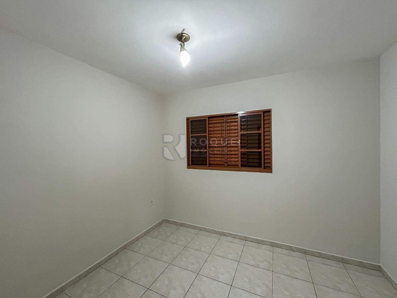 Casa Residencial para aluguel no bairro Jardim Rossi: Dormitório 1