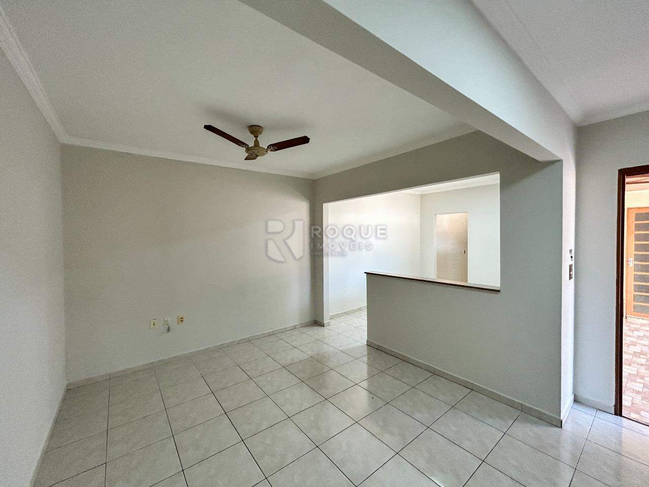 Casa Residencial para aluguel no bairro Jardim Rossi: Sala 