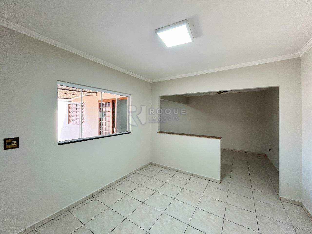 Casa Residencial para aluguel no bairro Jardim Rossi: Copa 