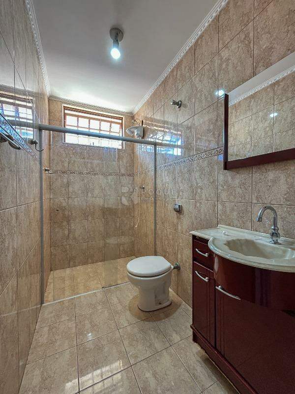 Casa Residencial para aluguel no bairro Jardim Rossi: WC social 2 