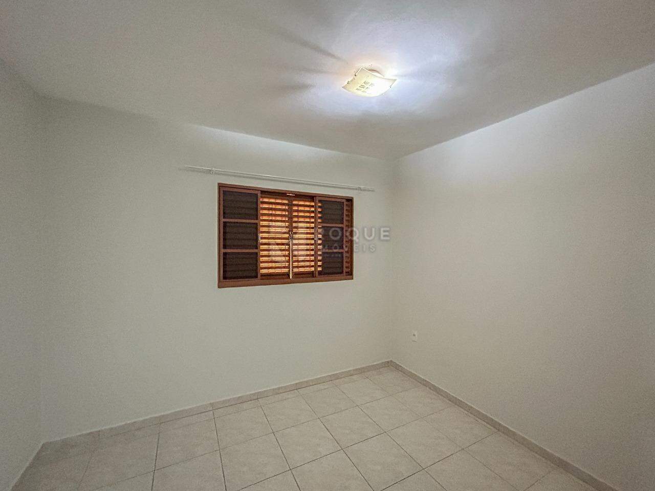 Casa Residencial para aluguel no bairro Jardim Rossi: Dormitório 2