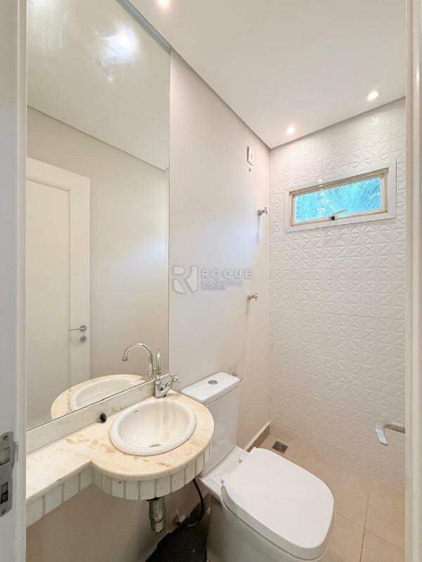 Casa em condomínio para aluguel no bairro Jardim Aquárius: Wc 03