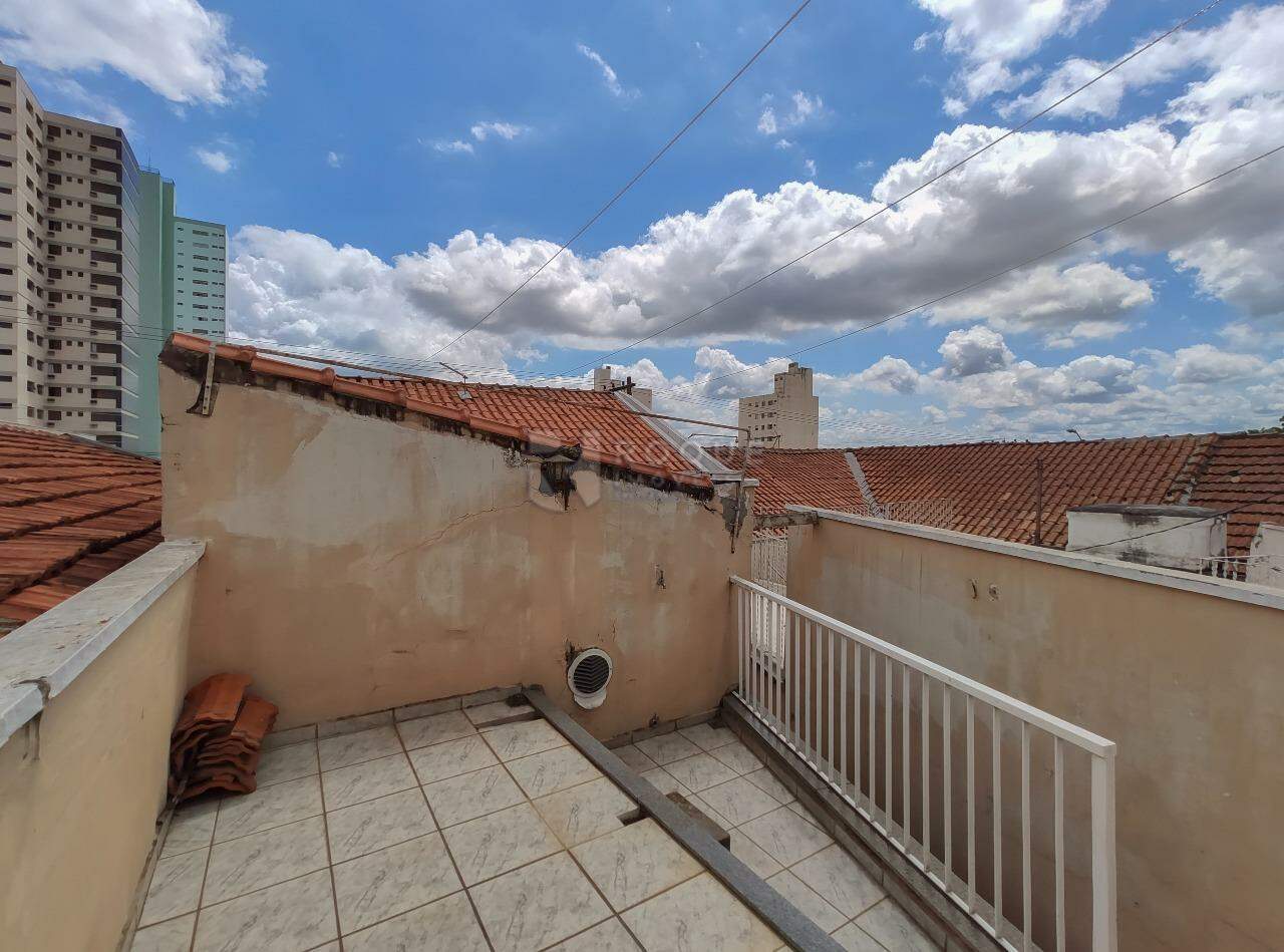Casa Residencial para aluguel no bairro Centro: Área externa 
