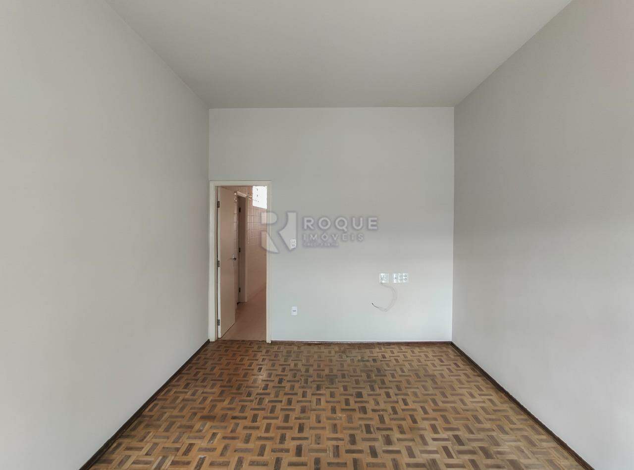 Casa Residencial para aluguel no bairro Centro: Sala 
