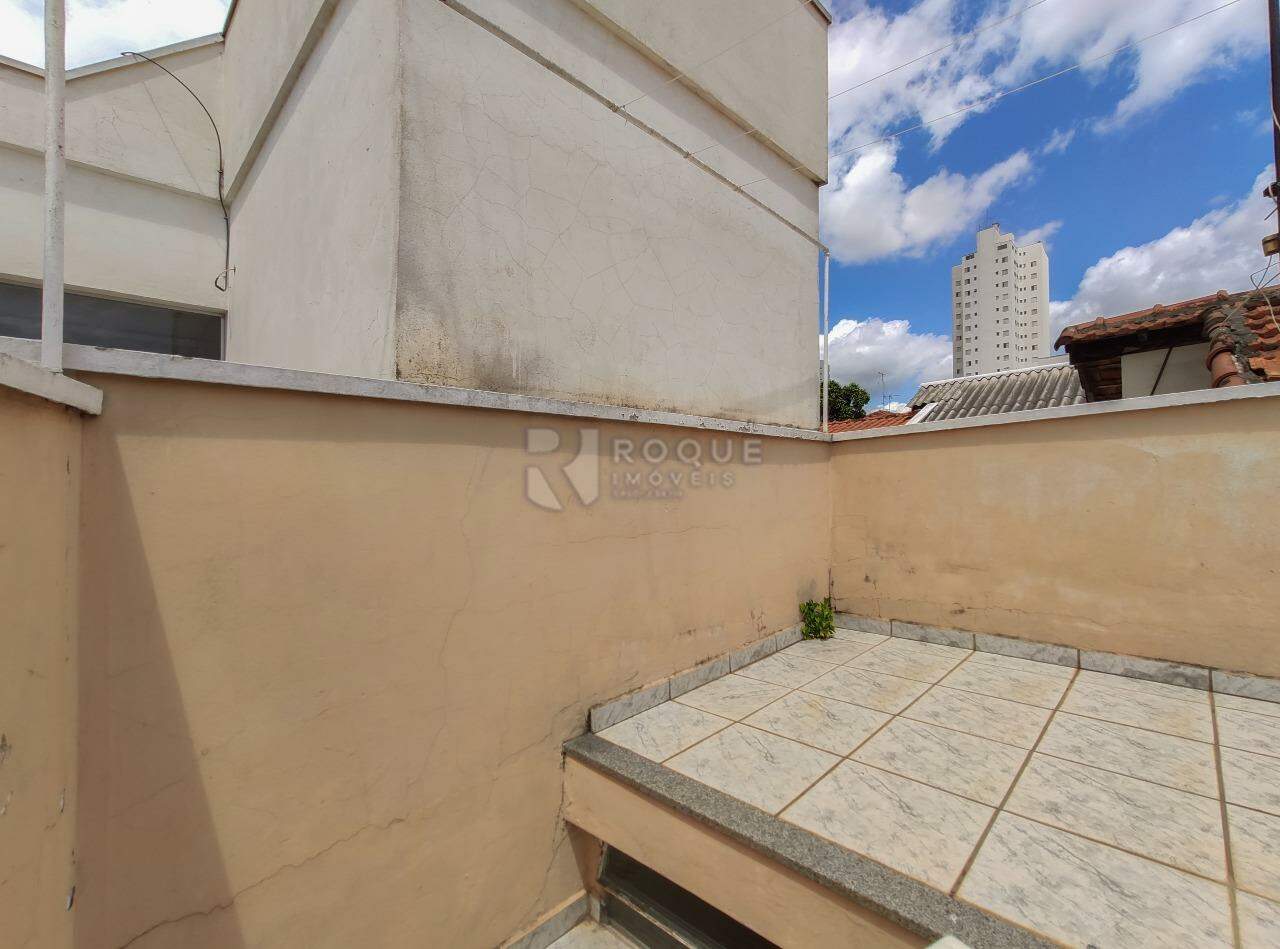 Casa Residencial para aluguel no bairro Centro: Área externa 