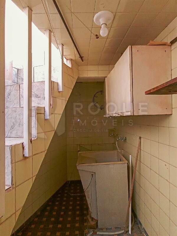 Casa Residencial para aluguel no bairro Centro: Área de serviço 