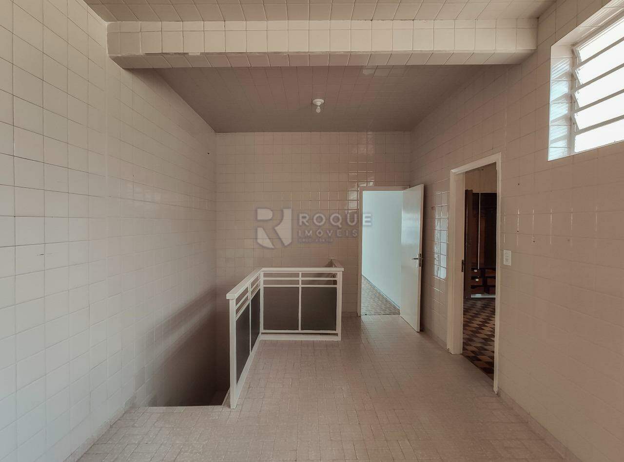 Casa Residencial para aluguel no bairro Centro: Cozinha 