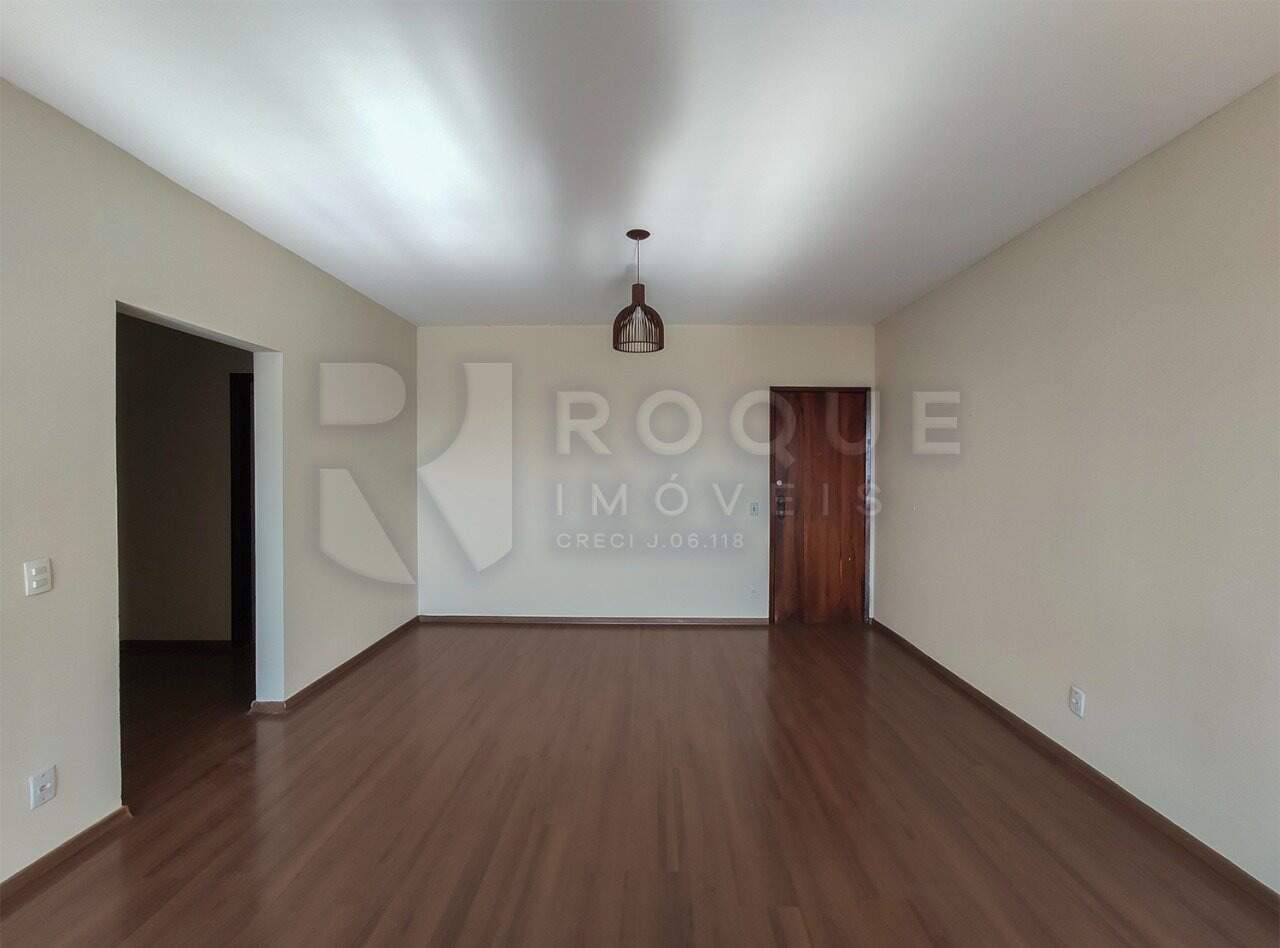 Apartamento para aluguel no bairro Centro: Sala