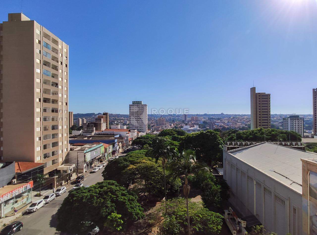 Apartamento para aluguel no bairro Centro: Vista da Sacada 