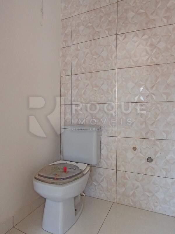 Casa Residencial para aluguel no bairro Jardim Ernesto Kuhl: 