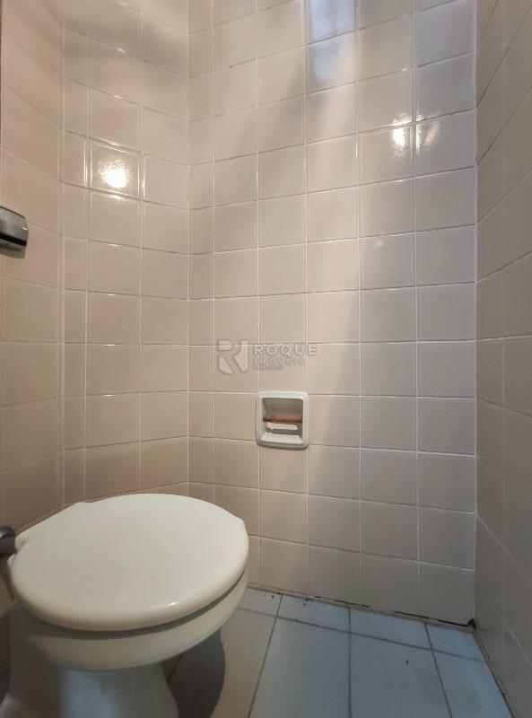 Loja para aluguel no bairro Centro: WC social 2