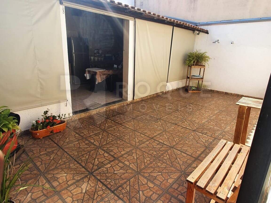 Casa Residencial à venda no bairro Jardim Santa Adélia: