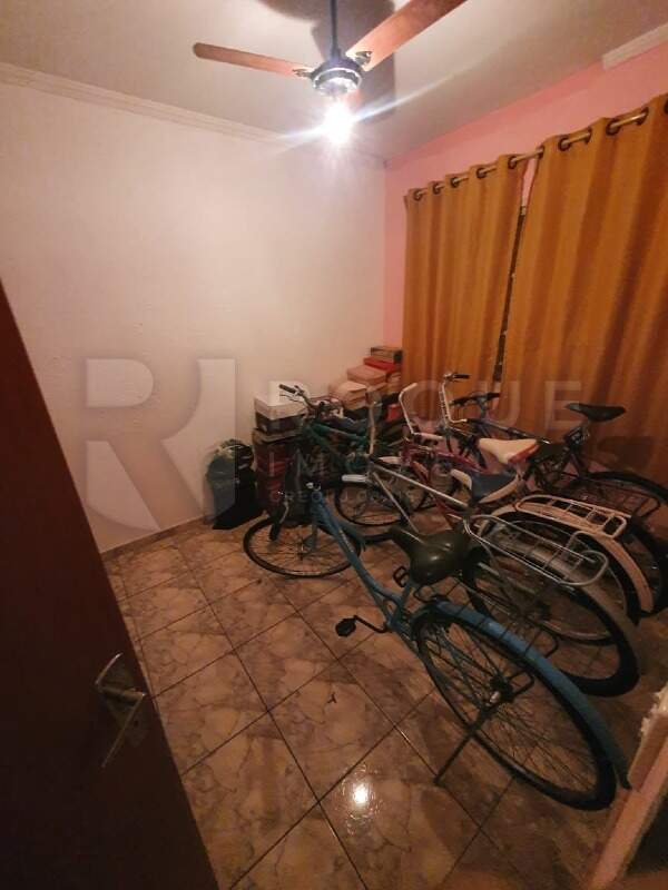 Casa Residencial à venda no bairro Jardim Santa Adélia: