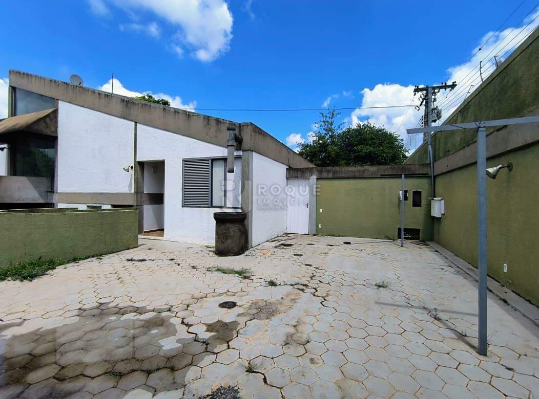 Casa Comercial para aluguel no bairro Vila Claudia: Frente
