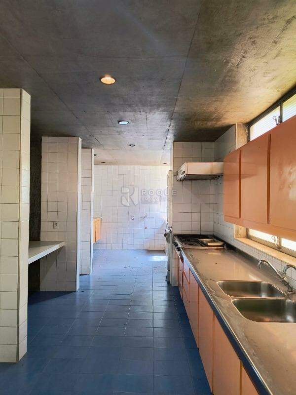 Casa Comercial para aluguel no bairro Vila Claudia: Cozinha 