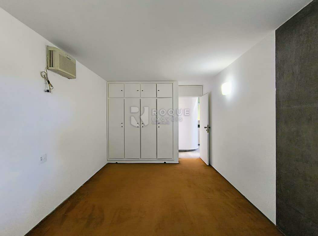 Casa Comercial para aluguel no bairro Vila Claudia: Dormitório 02