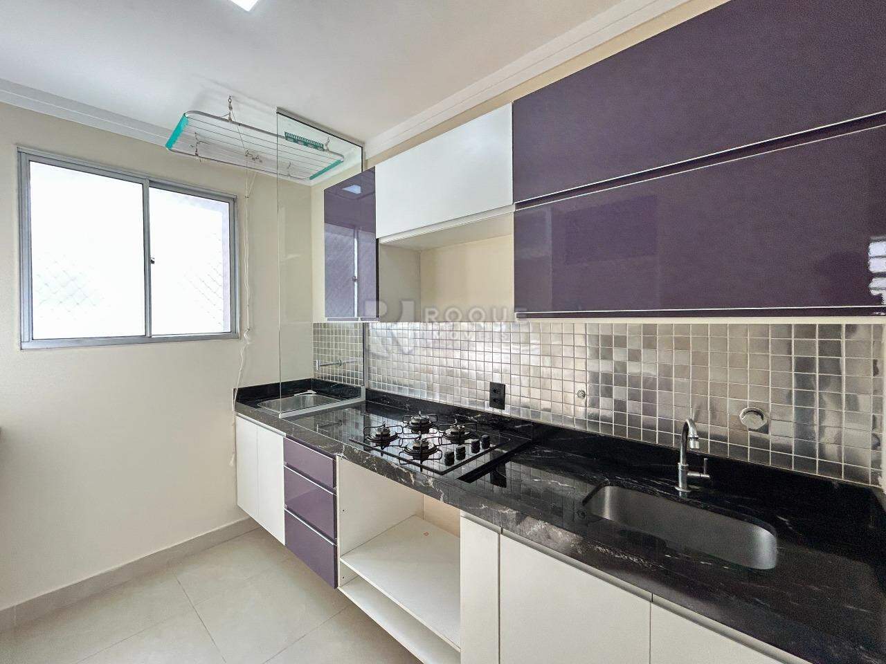 Apartamento para aluguel no bairro Graminha: Cozinha / área de serviço 