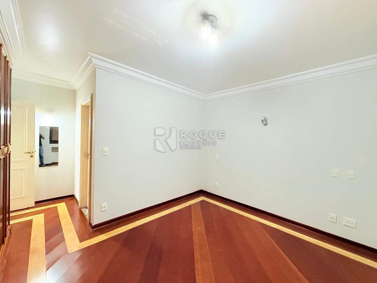 Apartamento para aluguel no bairro Centro: Dormitório 02 Suíte