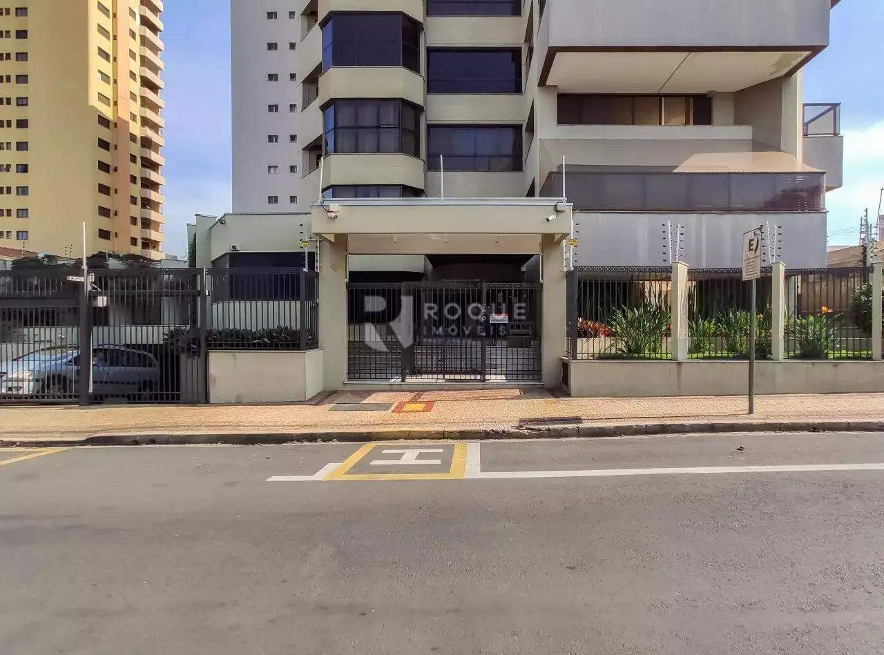Apartamento para aluguel no bairro Centro: 