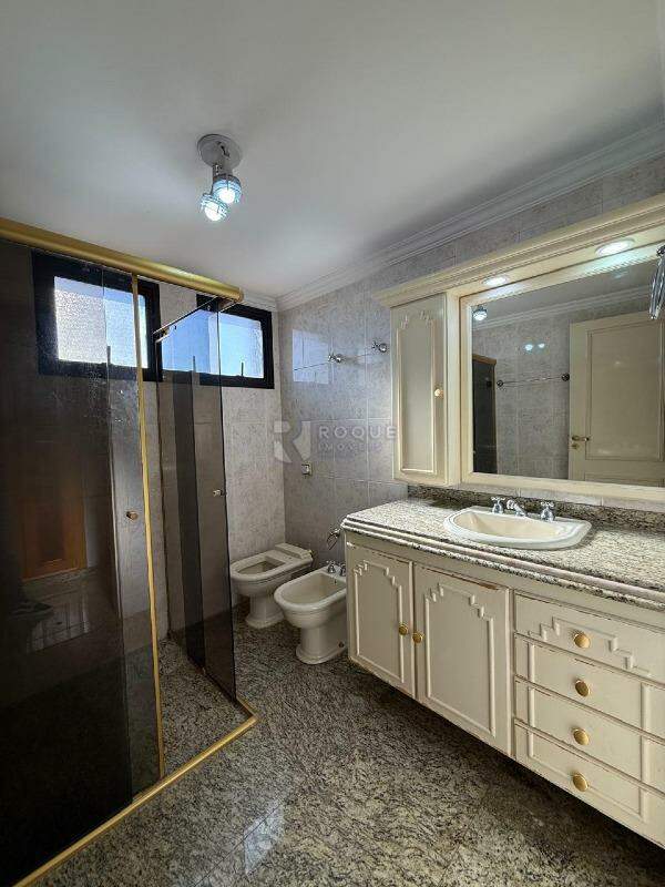 Apartamento para aluguel no bairro Centro: Wc Social