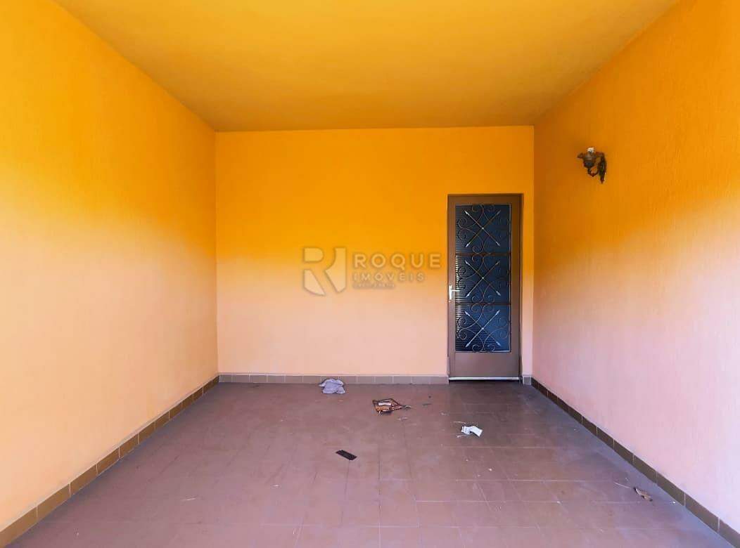 Casa Residencial para aluguel no bairro Vila Anita: Garagem