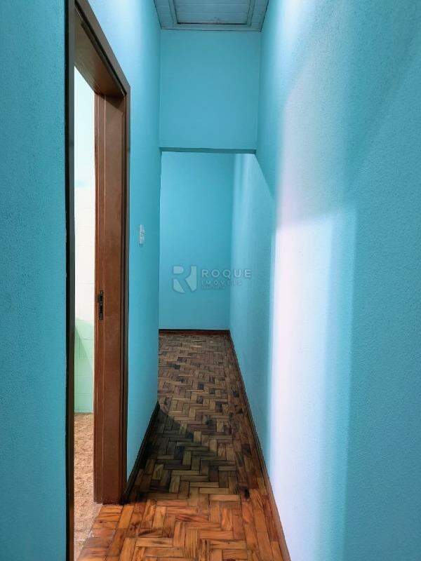Casa Residencial para aluguel no bairro Vila Anita: Hall